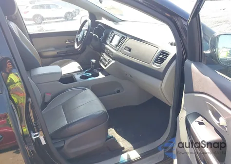 2018 Kia Sedona Lx из США, поврежденный, VIN KNDMB5C10J6404511